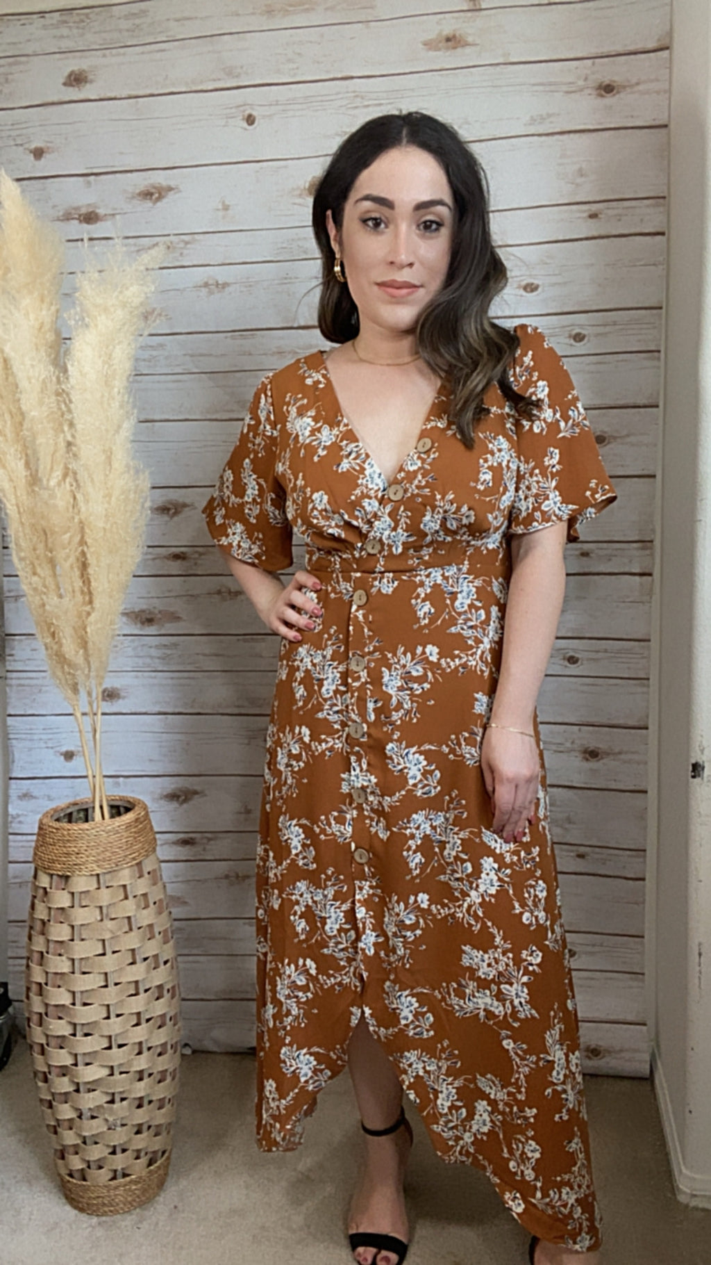 Sydney Brown Floral Dress – Elizabeth's Boutique